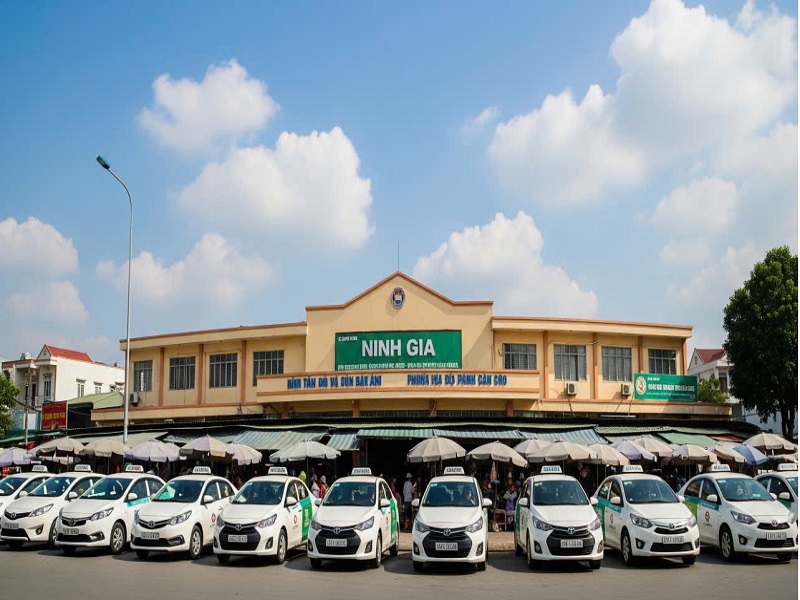 Gọi Taxi Ninh Gia Đức Trọng: Đặt Xe Nhanh Gọn, Phục Vụ 24/7Ninh Gia, một xã thuộc huyện Đức Trọng, Lâm Đồng, đang ngày càng phát triển, kéo theo nhu cầu di chuyển của người dân và du khách. Để đáp ứng nhu cầu này, dịch vụ taxi Ninh Gia đã trở thành phương tiện được nhiều người tin dùng. Bài viết này sẽ cung cấp cho bạn thông tin chi tiết về các dịch vụ taxi Ninh Gia Đức Trọng, giúp bạn dễ dàng gọi xe và di chuyển an toàn, tiện lợi.