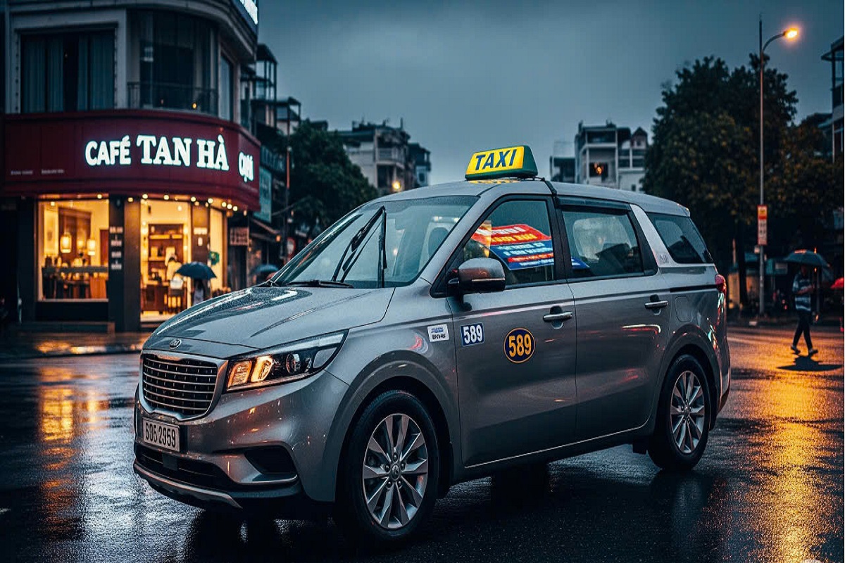 Xe Taxi Tân Hà: Đa Dạng Lựa Chọn Các hãng taxi tại đây cung cấp nhiều loại hình xe taxi Tân Hà khác nhau, từ xe 4 chỗ, 7 chỗ cho đến xe 16 chỗ. Điều này giúp đáp ứng mọi nhu cầu của khách hàng, dù bạn đi một mình, đi cùng gia đình hay đi theo nhóm đông người. Tất cả các xe đều được bảo dưỡng định kỳ, đảm bảo an toàn tối đa cho mọi chuyến đi.